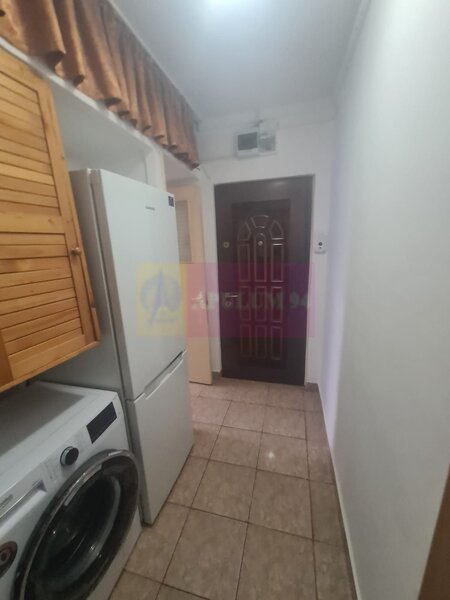Apartament cu 2 camere de vanzare in Campina - Zona Cuza