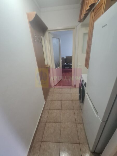 Apartament cu 2 camere de vanzare in Campina - Zona Cuza